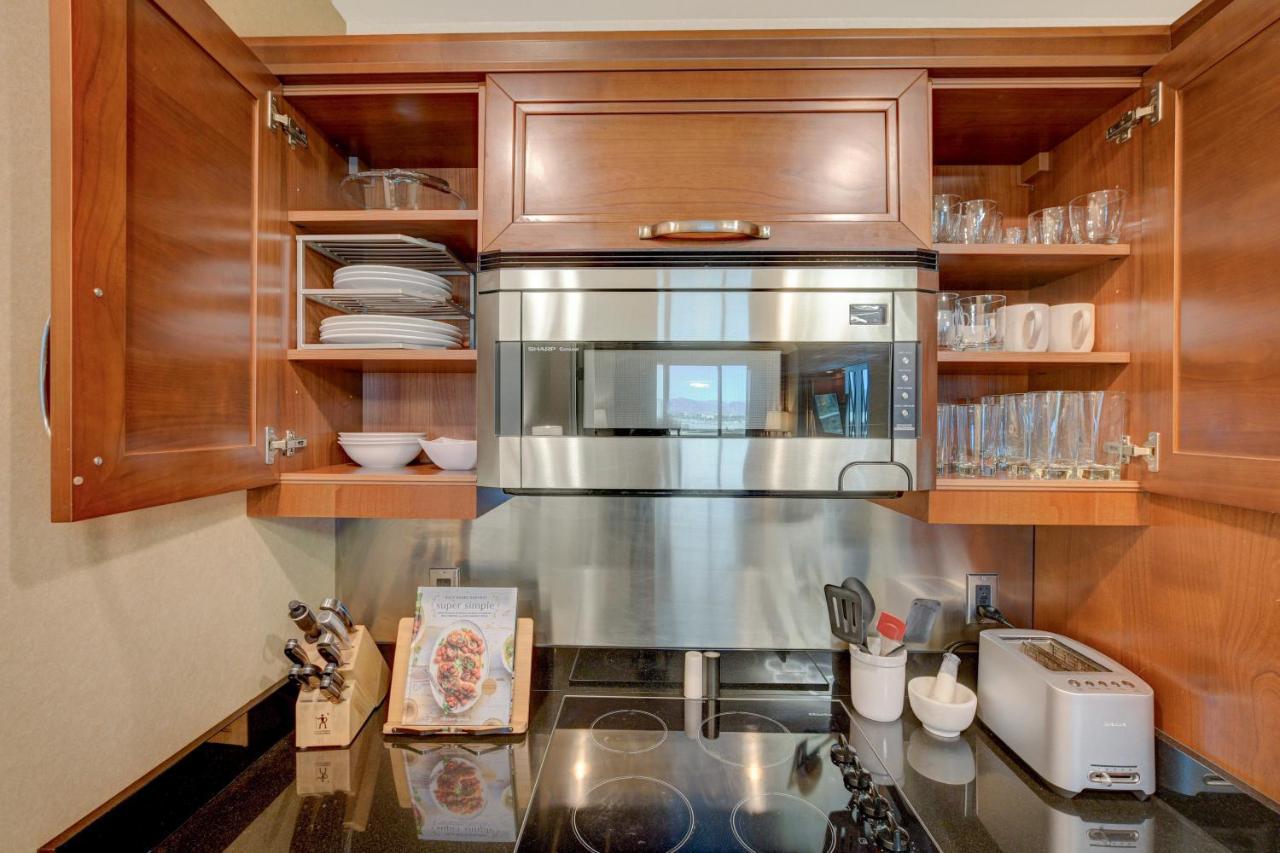Luxurious 1 Bd/2Bth Premium Suite Mgm Signature W/Balcony 라스베이거스 외부 사진